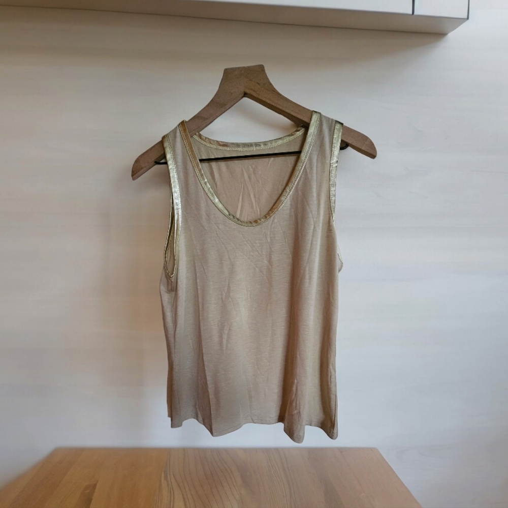 Women's tank top